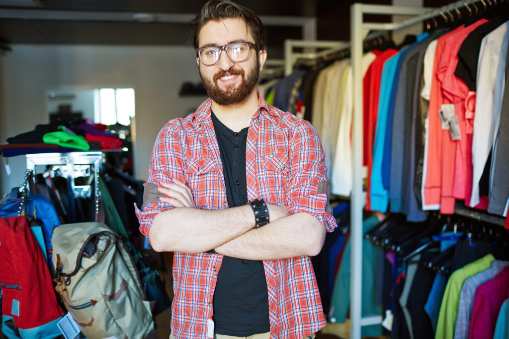 como abrir uma loja de roupas